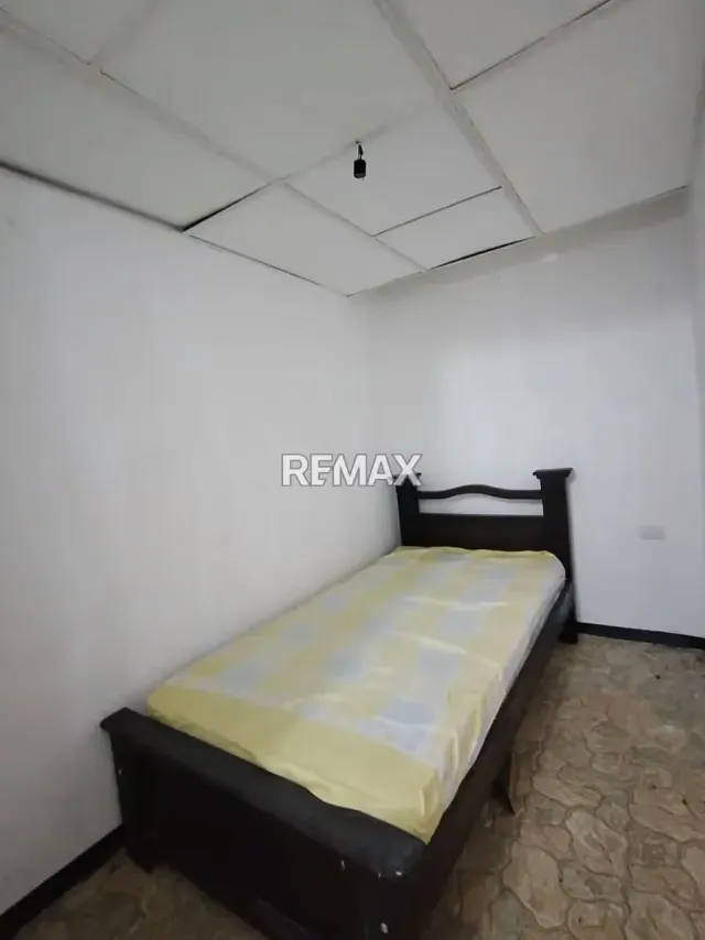Alquiler Apartamento Tiipo Estudio Unidad Vecinal Entrada independiente Planta Baja - 3