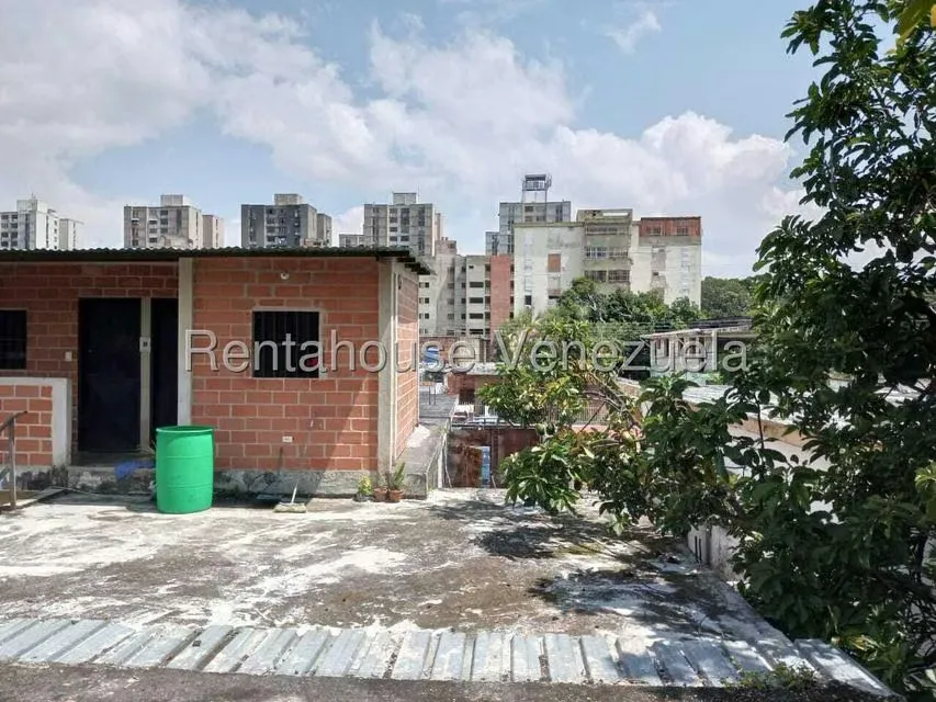 Casa (1 Nivel) en Venta en Casco Central, Carabobo - 36