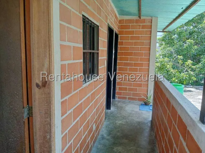 Casa (1 Nivel) en Venta en Casco Central, Carabobo - 44
