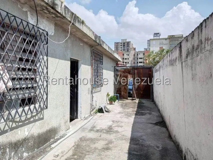 Casa (1 Nivel) en Venta en Casco Central, Carabobo - 47