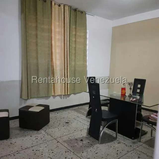 Casa (1 Nivel) en Venta en Casco Central, Carabobo - 54