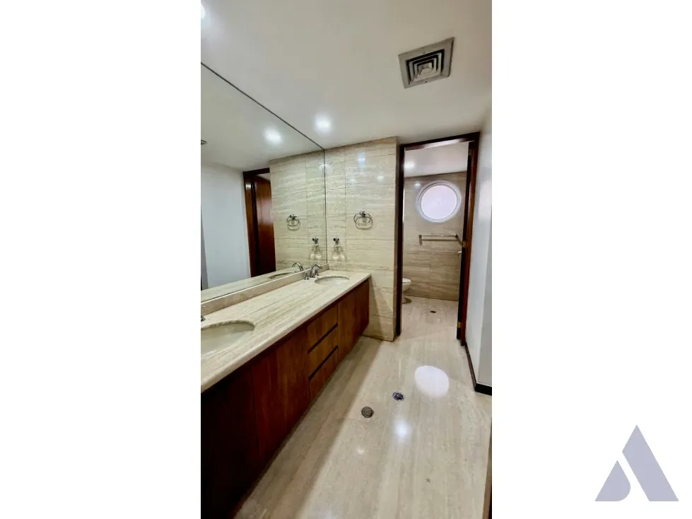 Vendo apartamento 230m2 La Castellana 4354 - 25