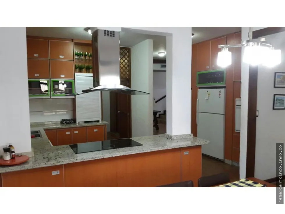 En Venta Casa en Guataparo. TCL C 559794 - 3