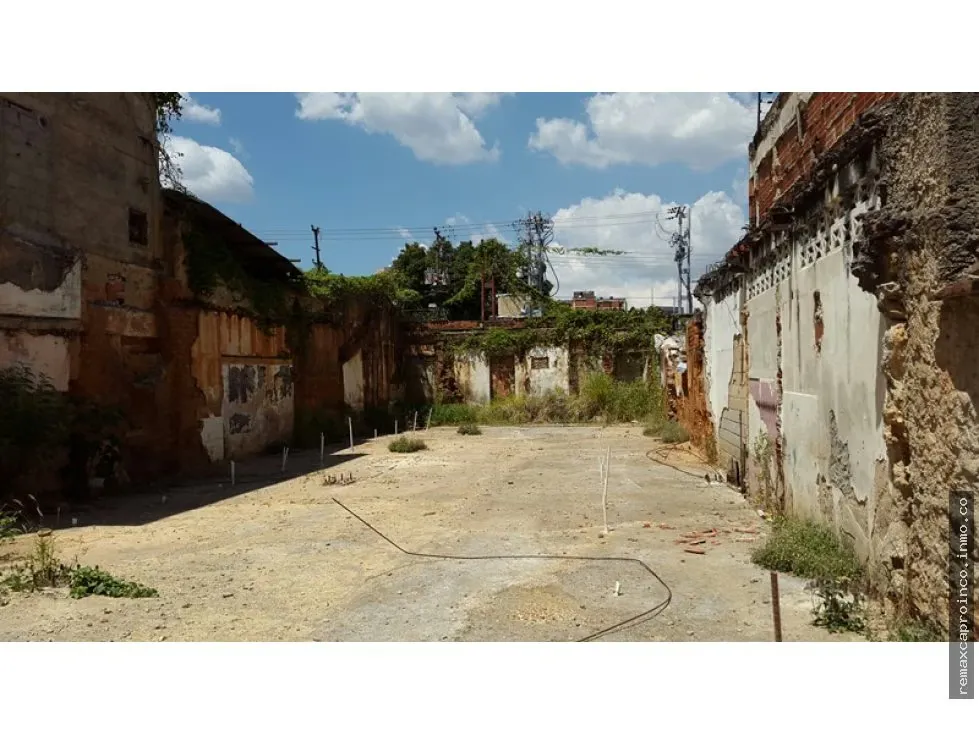 En Venta Terreno Comercial WASI 557686 - 2