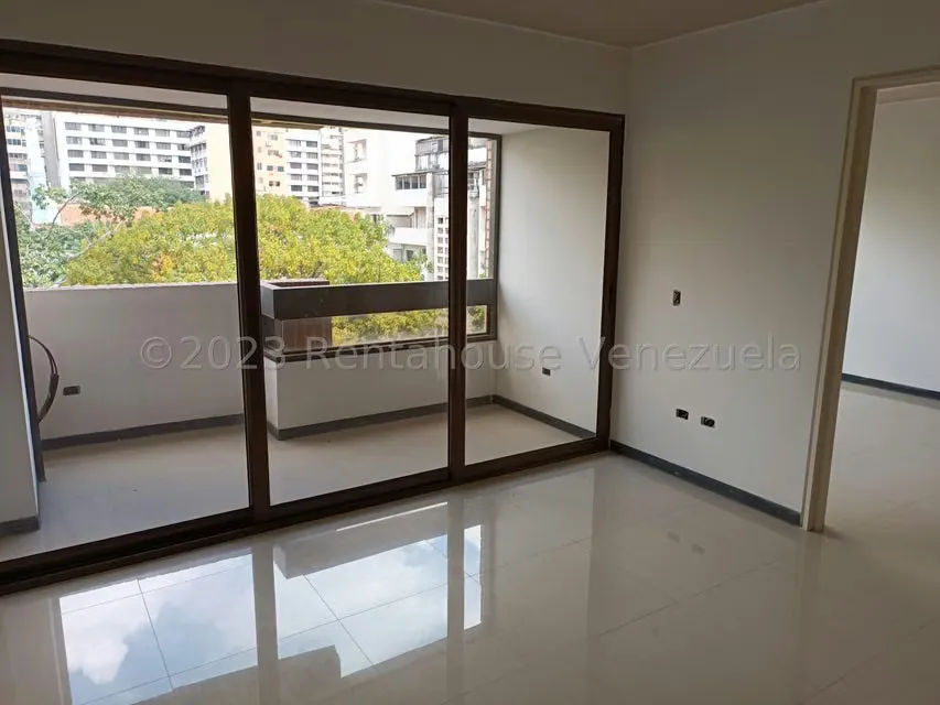 Apartamento (1 Nivel) en Venta en Parroquia La Candelaria, Distrito Metropolitano - 13