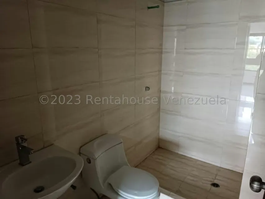 Apartamento (1 Nivel) en Venta en Parroquia La Candelaria, Distrito Metropolitano - 16