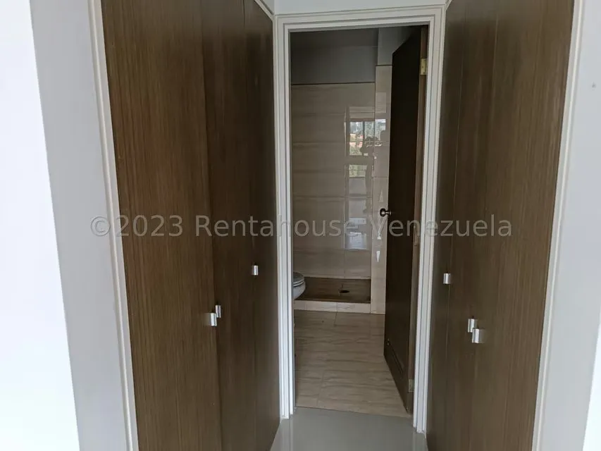 Apartamento (1 Nivel) en Venta en Parroquia La Candelaria, Distrito Metropolitano - 10