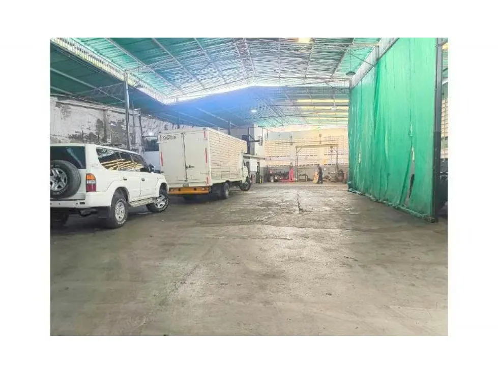 Vendo galpón 1.200m2 Guarenas 7891 - 2
