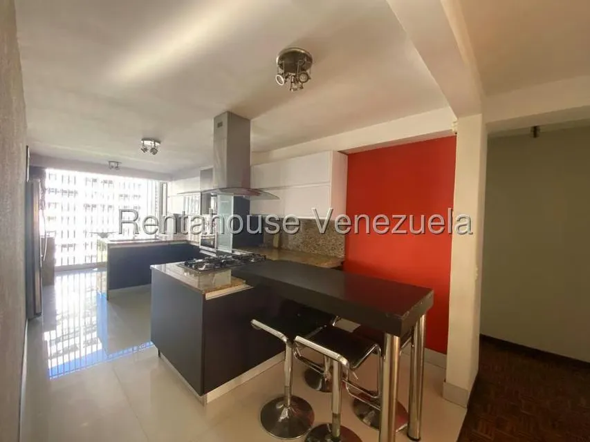Apartamento (1 Nivel) en Venta en La Florida, Distrito Metropolitano - 8