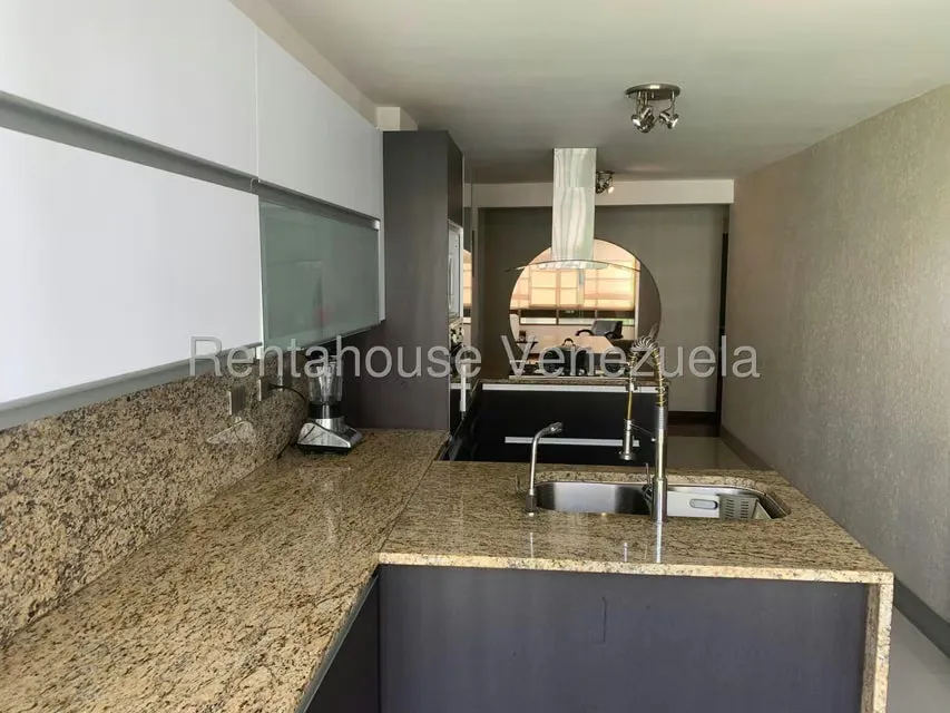 Apartamento (1 Nivel) en Venta en La Florida, Distrito Metropolitano - 9