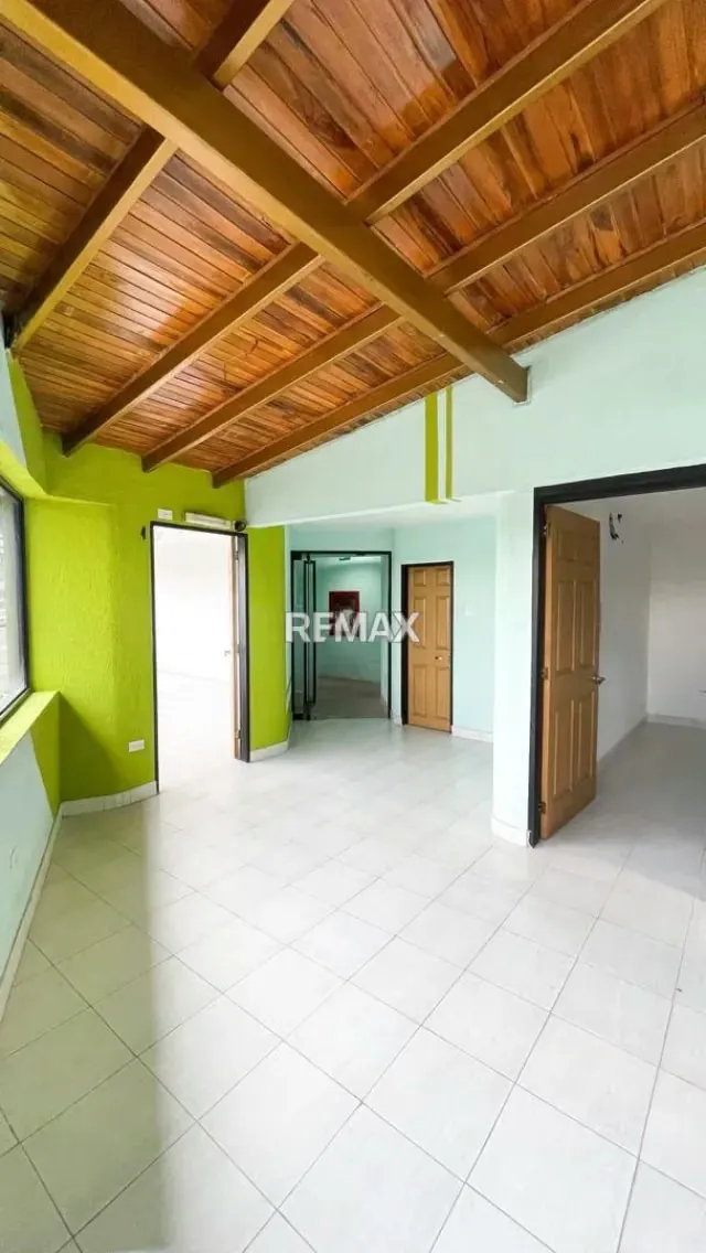 ALQUILER LOCAL COMERCIAL # 1 - 2