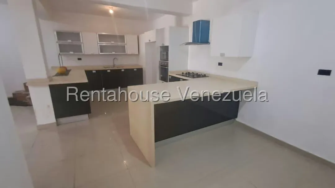 Casa (Multipes Niveles) en Venta en Valle de Luna, Monagas - 9