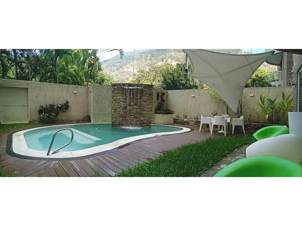 Vendo apto 472m2 5h/6b/4p Los Chorros 5846 - 42