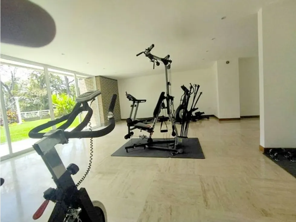 Vendo apto 472m2 5h/6b/4p Los Chorros 5846 - 44