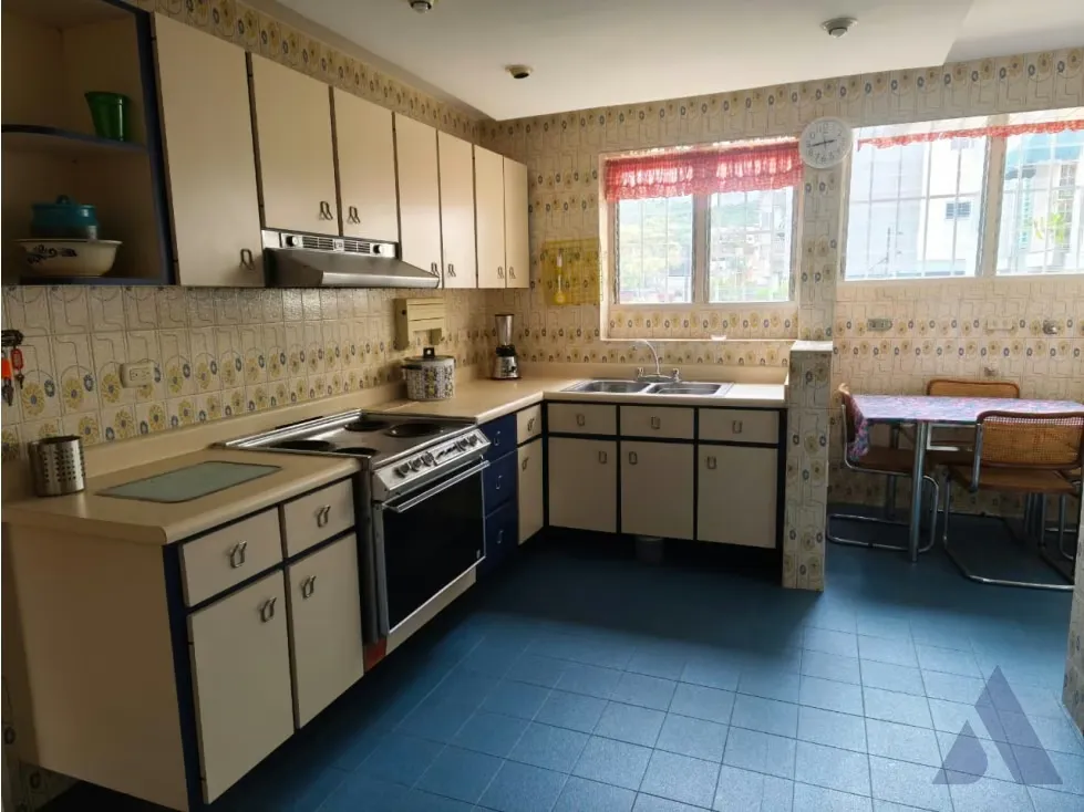 Se vende/alquila apartamento 135m2 Cumbres de Curumo 5760 - 7