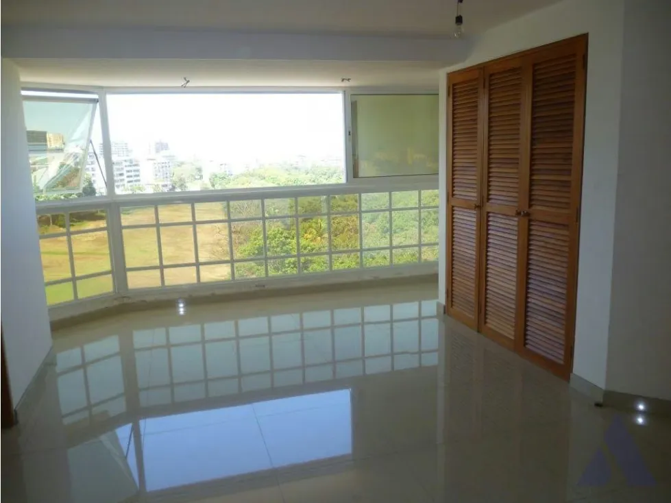 Vendo PH 148m2 3h/4b/2p Caraballeda 8705 - 9
