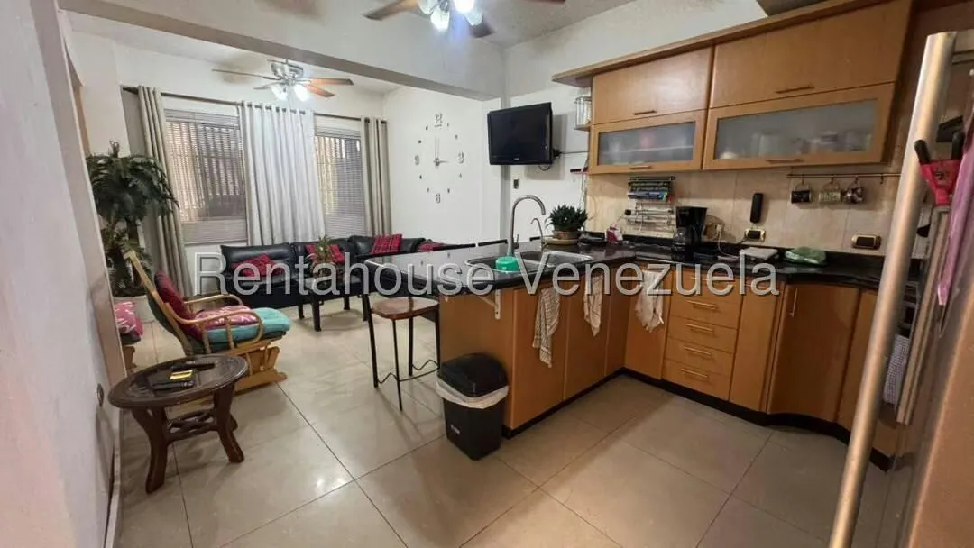 Apartamento (1 Nivel) en Venta en Bello Monte, Distrito Metropolitano - 17