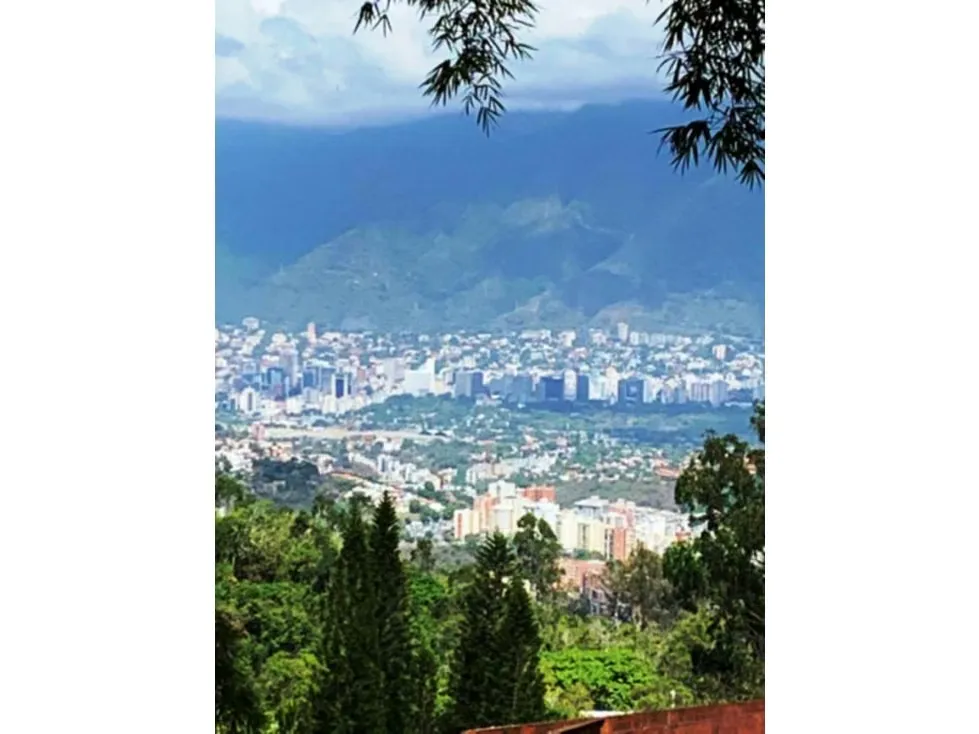 Casa En Venta - Alto Hatillo 400 Mts2 C. 2300 Mts2 T. - 11