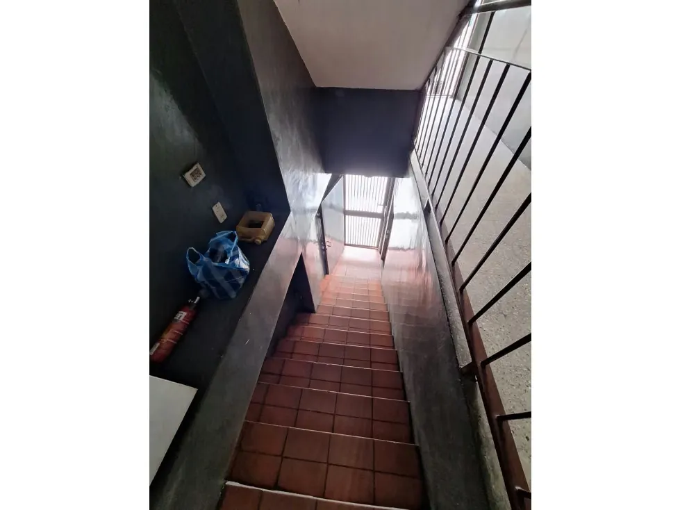 SE EDIFICIO EN ALTA VISTA - NUEVA CARACAS - 5