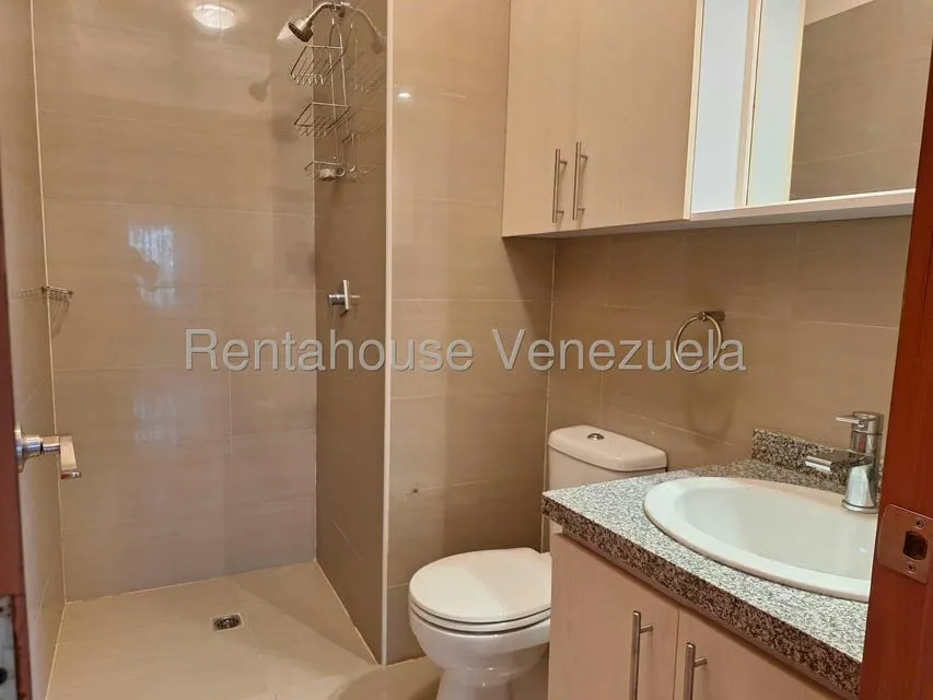 Apartamento (1 Nivel) en Venta en Las Chimeneas, Carabobo - 13