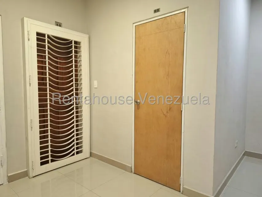 Apartamento (1 Nivel) en Venta en Las Chimeneas, Carabobo - 15