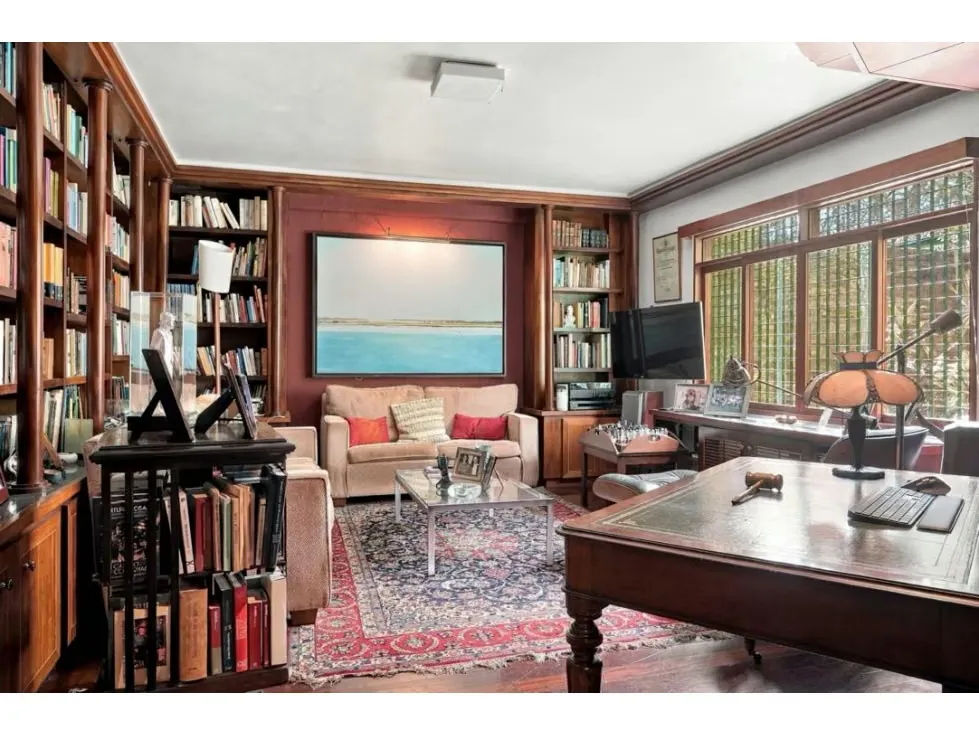 Se vende casa 850m2 4h+3s/8b/7p Cerro Verde - 11