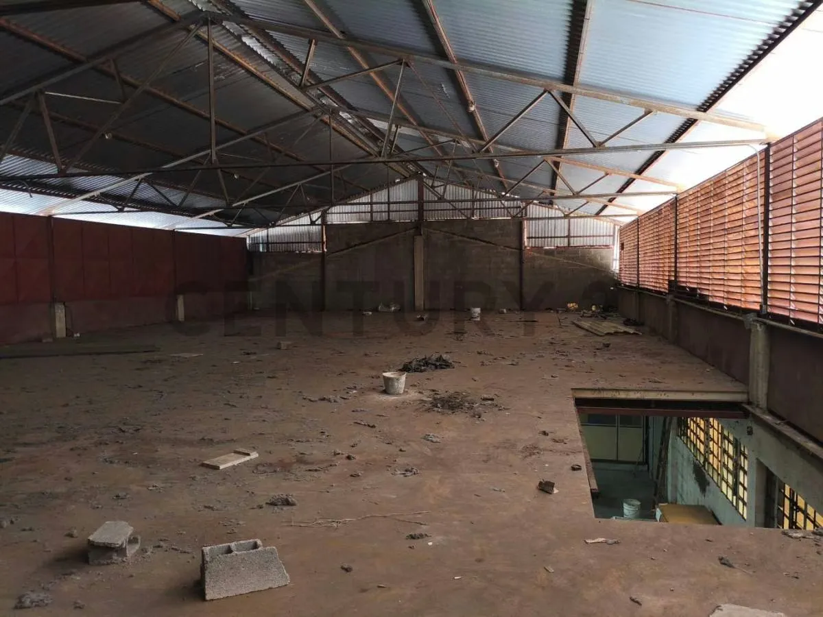Galpon de 1749m2 en tres pisos, en venta El Llanito - 21