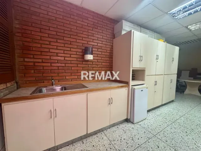 OFICINA EN ALQUILER EN EL EDIFICIO IPPLUZ, AVENIDA DELICIAS - 6
