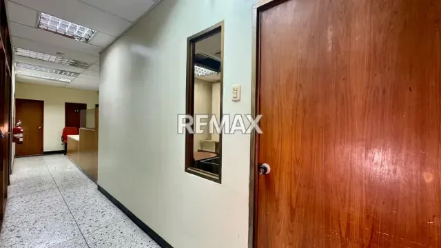 OFICINA EN ALQUILER EN EL EDIFICIO IPPLUZ, AVENIDA DELICIAS - 10