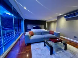 View 18