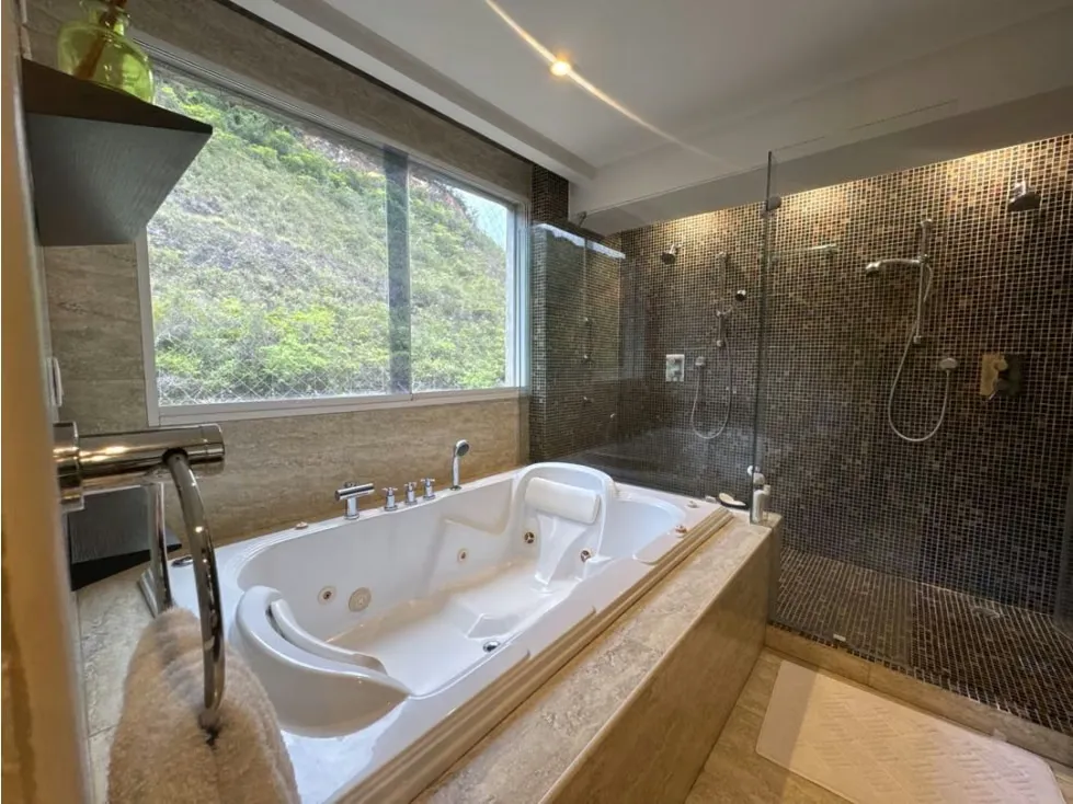 Vendo PH 800m2 6H/8B/3P LOMAS DE LA ALAMEDA - 26