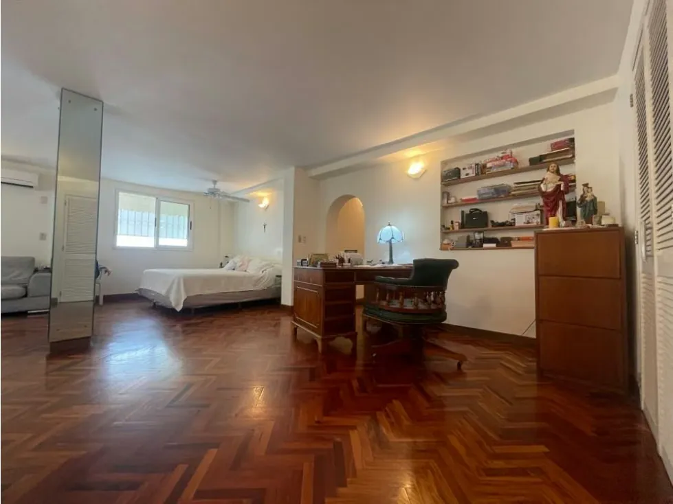 Se vende casa en 427metros. 3h+s/5b/5pe/ Los palos grandes - 20