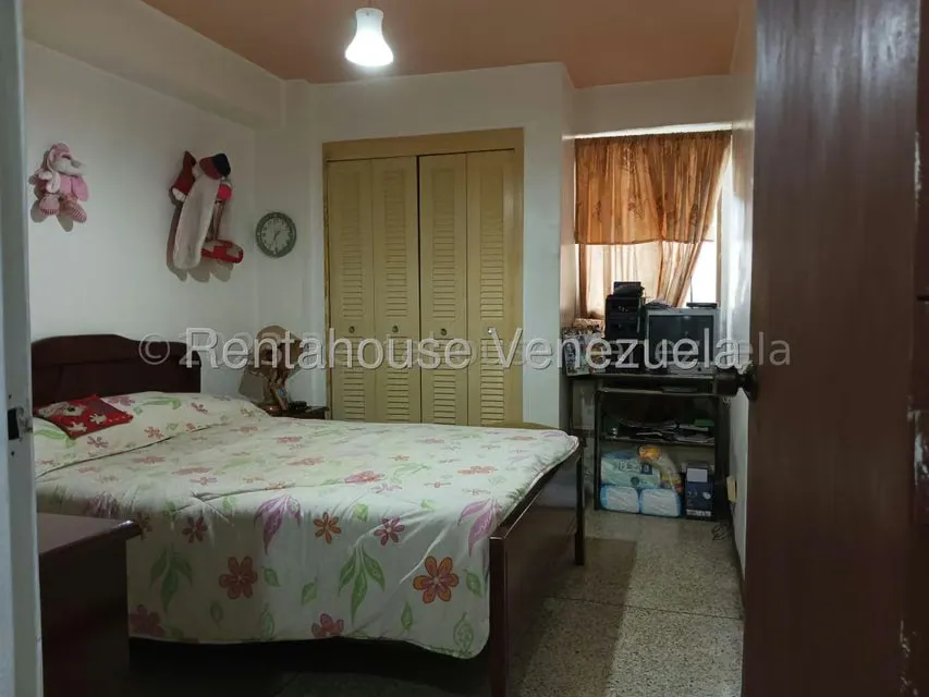 Apartamento (1 Nivel) en Venta en Parroquia Santa Teresa, Distrito Metropolitano - 22