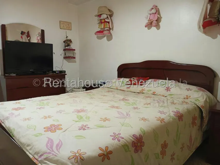 Apartamento (1 Nivel) en Venta en Parroquia Santa Teresa, Distrito Metropolitano - 24