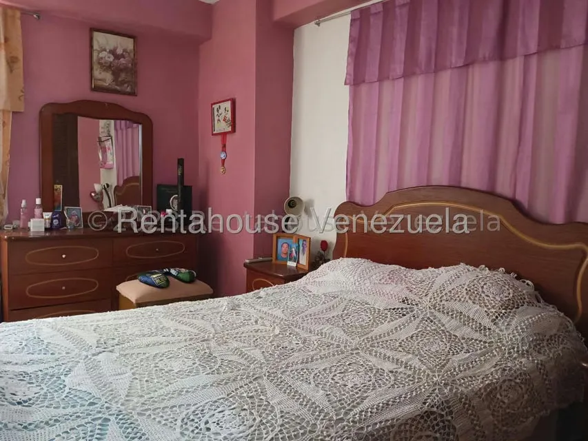 Apartamento (1 Nivel) en Venta en Parroquia Santa Teresa, Distrito Metropolitano - 25