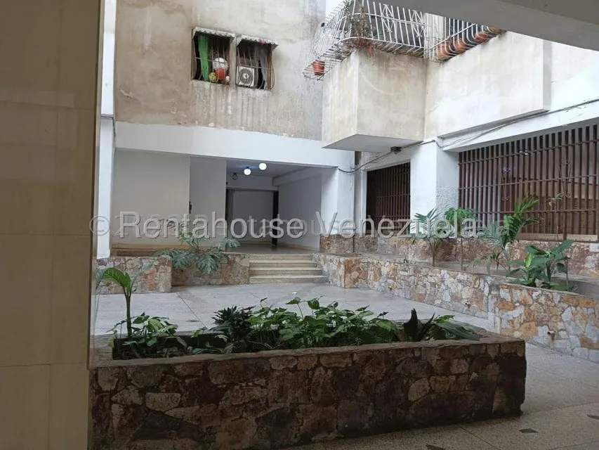 Apartamento (1 Nivel) en Venta en Parroquia Santa Teresa, Distrito Metropolitano - 31