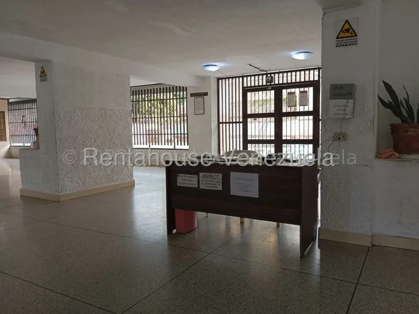 Apartamento (1 Nivel) en Venta en Parroquia Santa Teresa, Distrito Metropolitano - 5