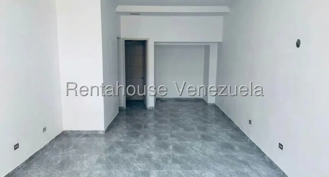 Local Comercial en Alquiler en El Cafetal, Distrito Metropolitano - 5