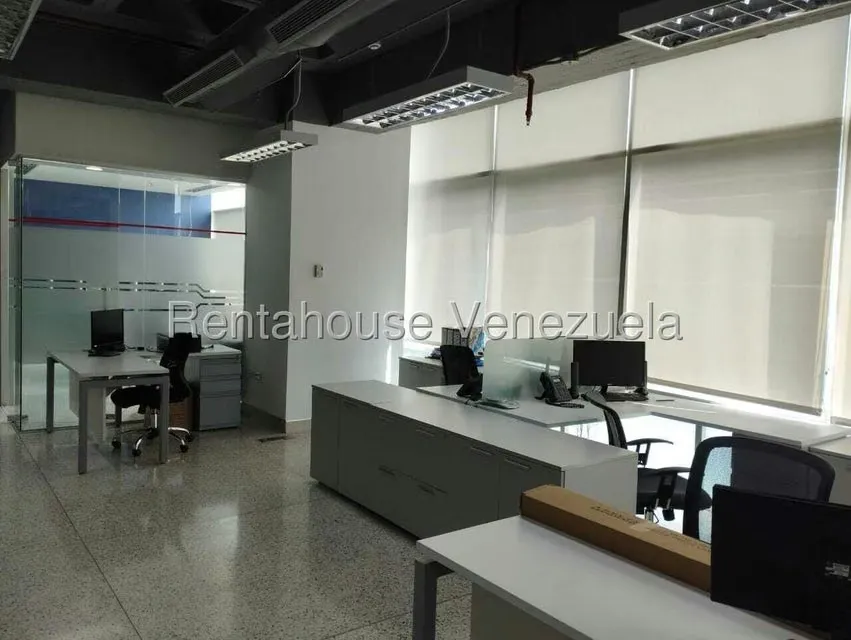 Oficina en Alquiler en Boleita Norte, Distrito Metropolitano - 11