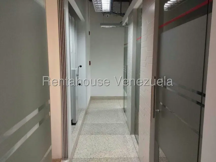 Oficina en Alquiler en Boleita Norte, Distrito Metropolitano - 18