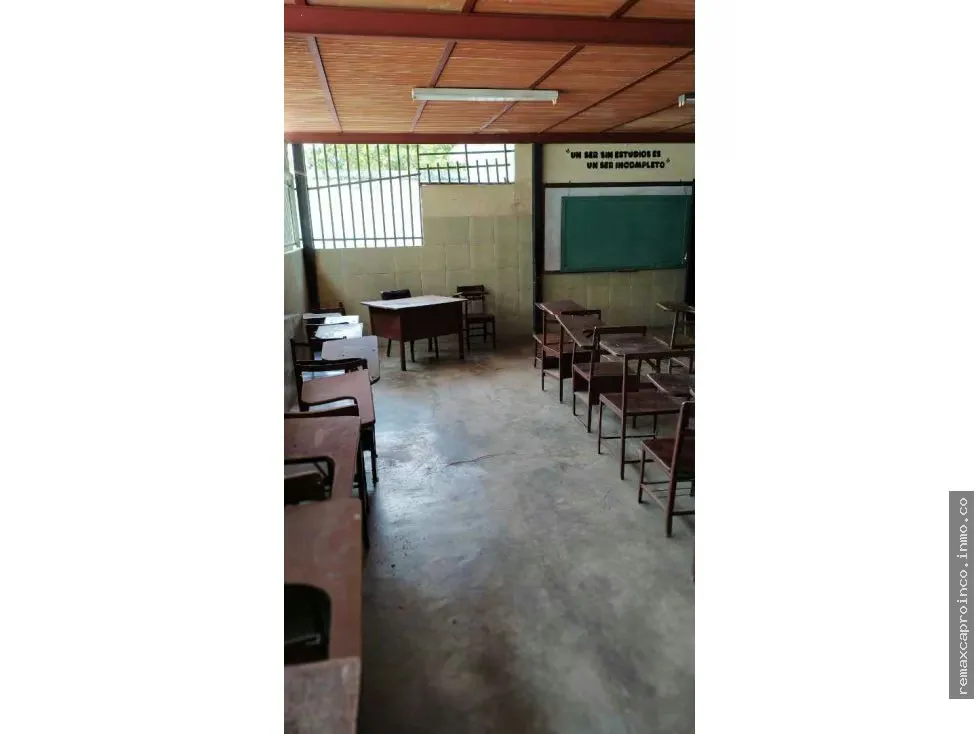 LOCAL COMERCIAL EN AV.190 IDEAL PARA SUPERMERCADO 980 m2 en Naguanagua - 6