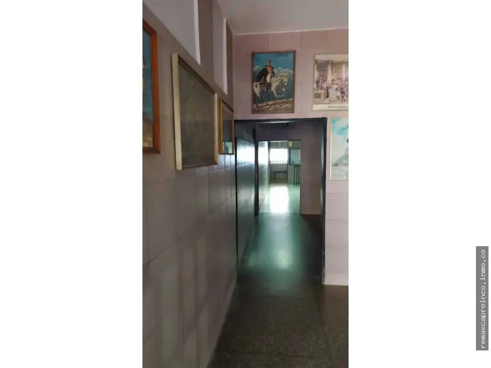 LOCAL COMERCIAL EN AV.190 IDEAL PARA SUPERMERCADO 980 m2 en Naguanagua - 10