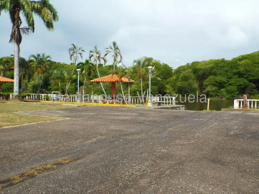 Apartamento (1 Nivel) en Venta en Las Mercedes de Paparo, Miranda - 3