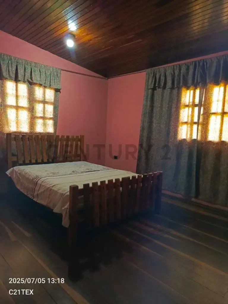 Se Vende Bello y Amplio Chalet en Caripe (San Agustin) - 14