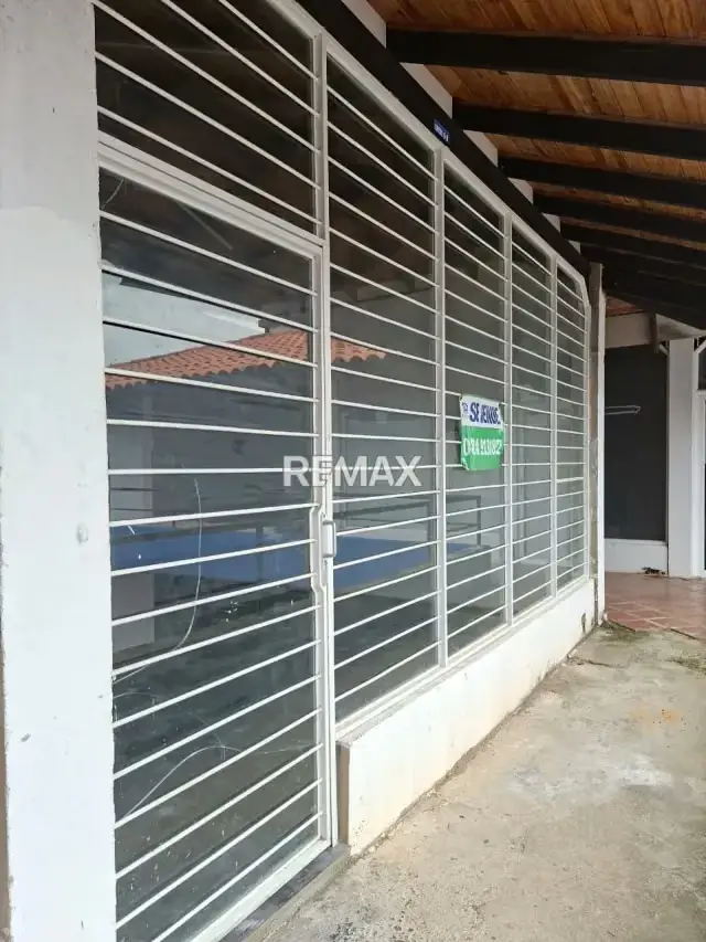 Se vende Local Comercial en el C.C. Coromoto (Primer piso), Maturin, Monagas