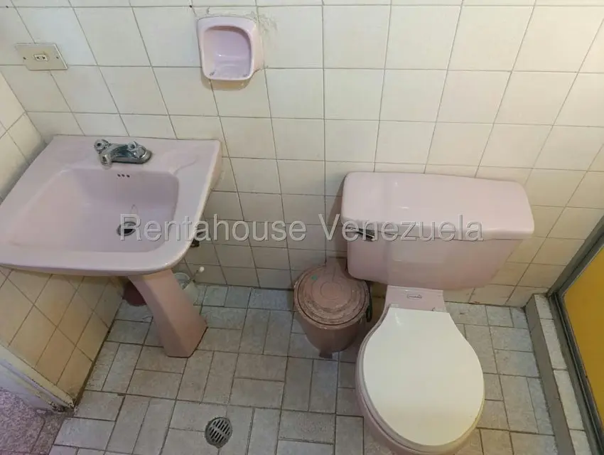 Casa (Finca) en Venta en Via Jaji, Merida - 19