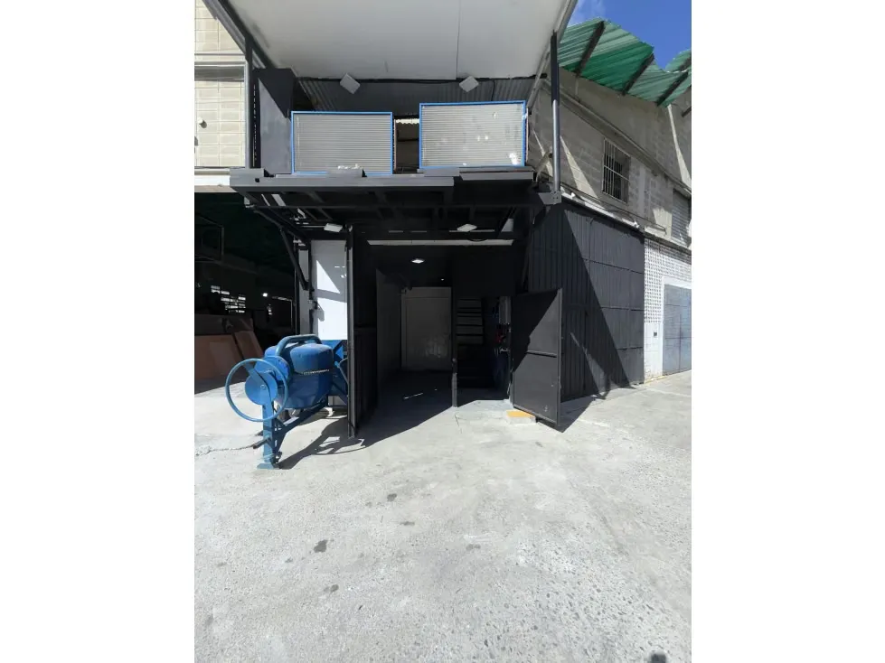 Alquilo local 162m2 Centro de Baruta 3342 - 9