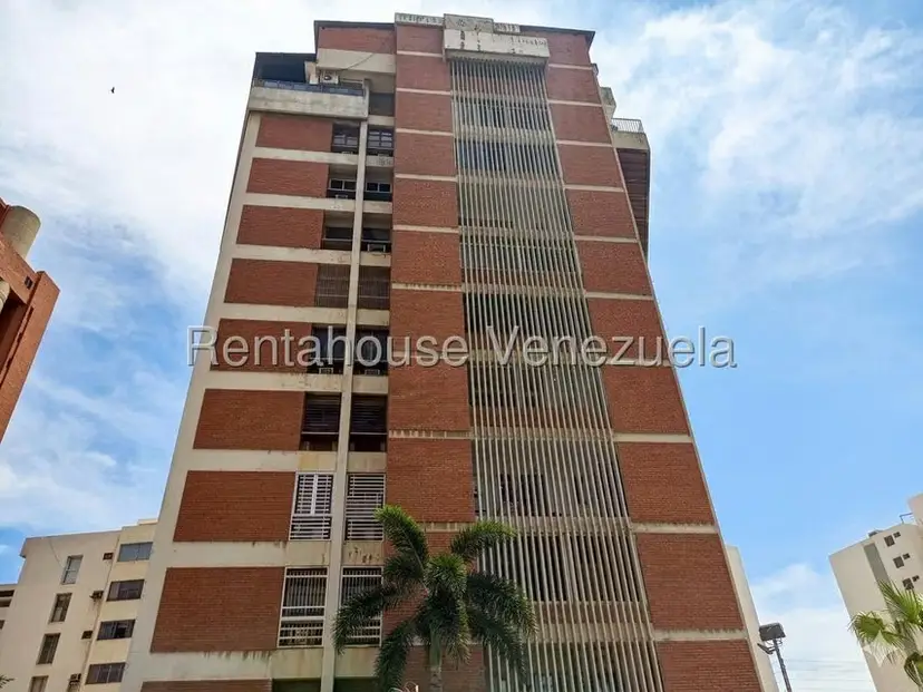 Apartamento (1 Nivel) en Venta en La Lago, Zulia