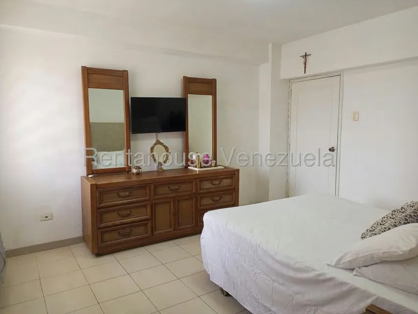 Apartamento (1 Nivel) en Venta en La Lago, Zulia - 41