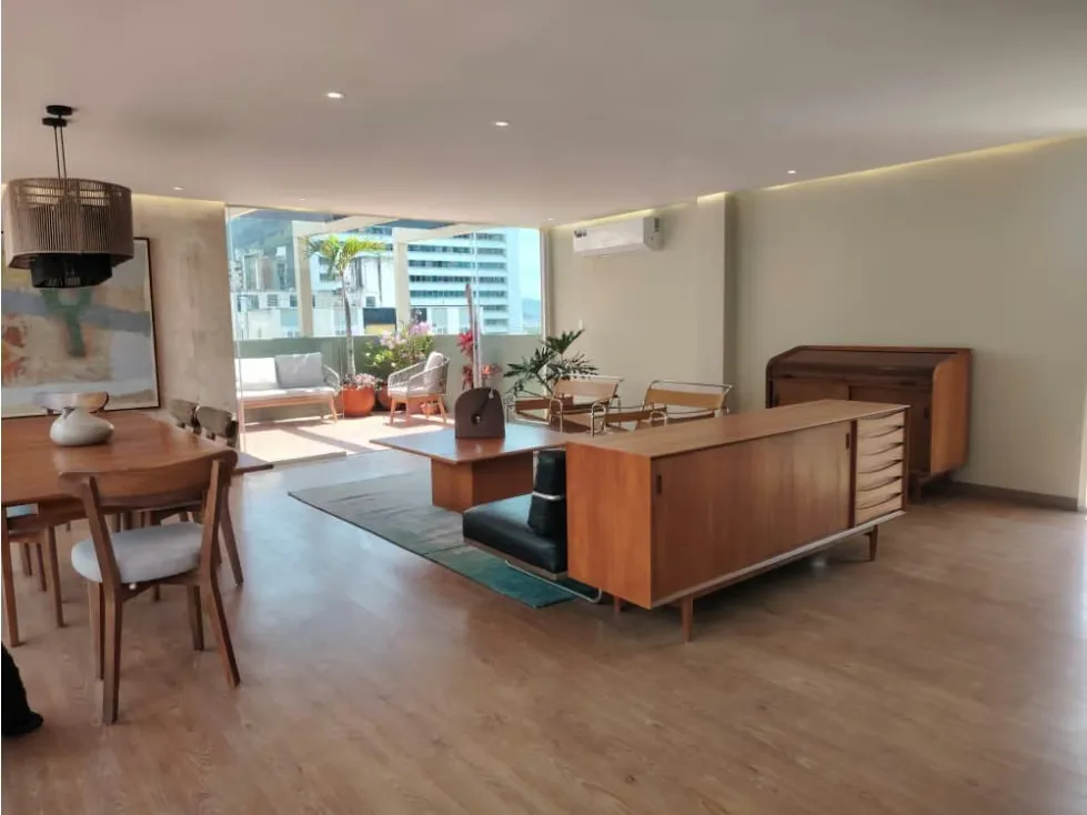 Alqulo apartamento 240m2 Los Palos Grandes 2068